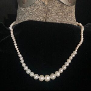 Vintage Graduated Pearl Necklace with 925 Clasp